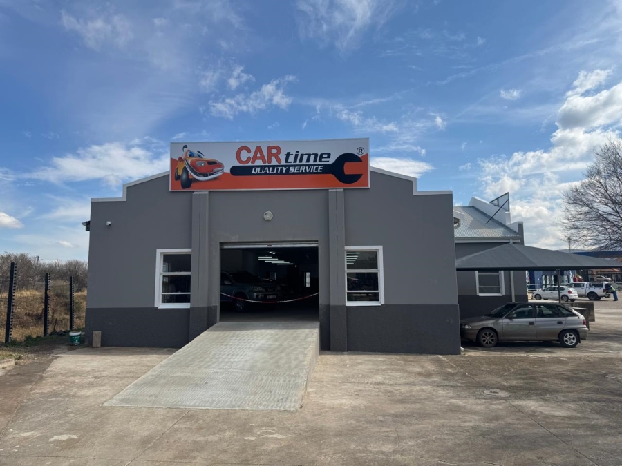Commercial Property for Sale in Komani Park Eastern Cape